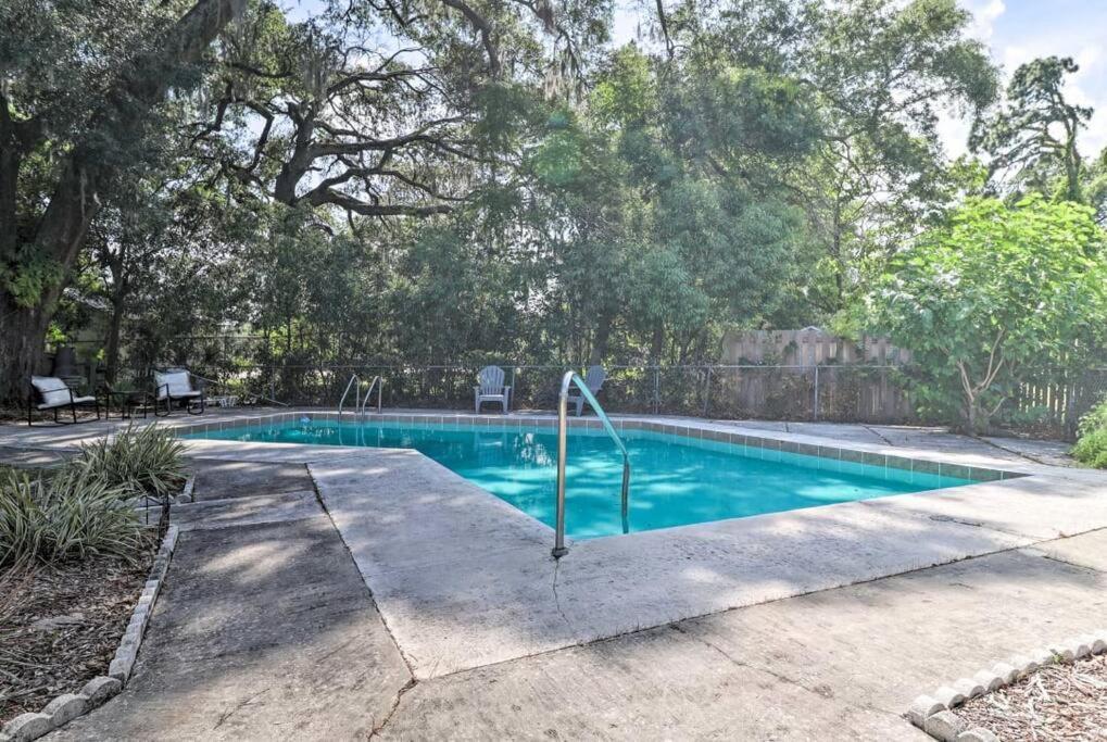 Pool Home Sleeps 6 With Large Fenced Yard Джэксонвиль Экстерьер фото